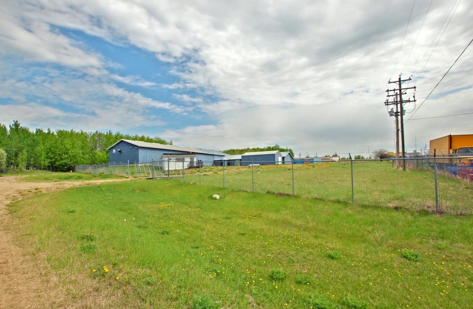 Onoway — photo 3