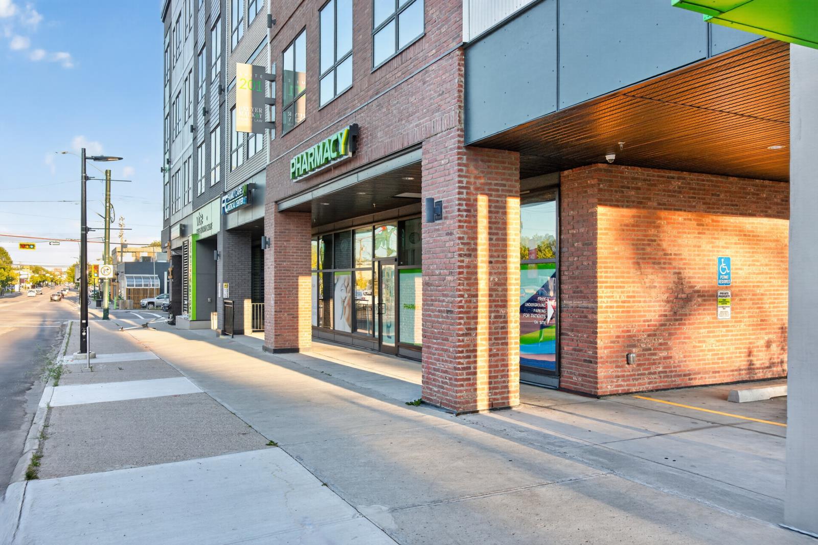 Edmonton — photo 19