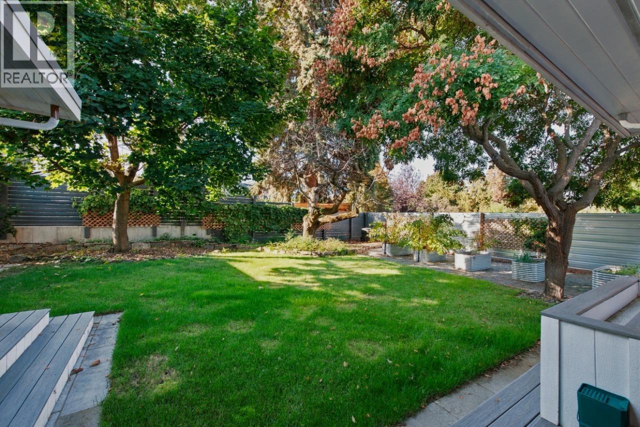  445 Sarsons Road, Kelowna