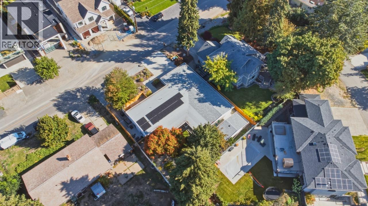 445 Sarsons Road - 45