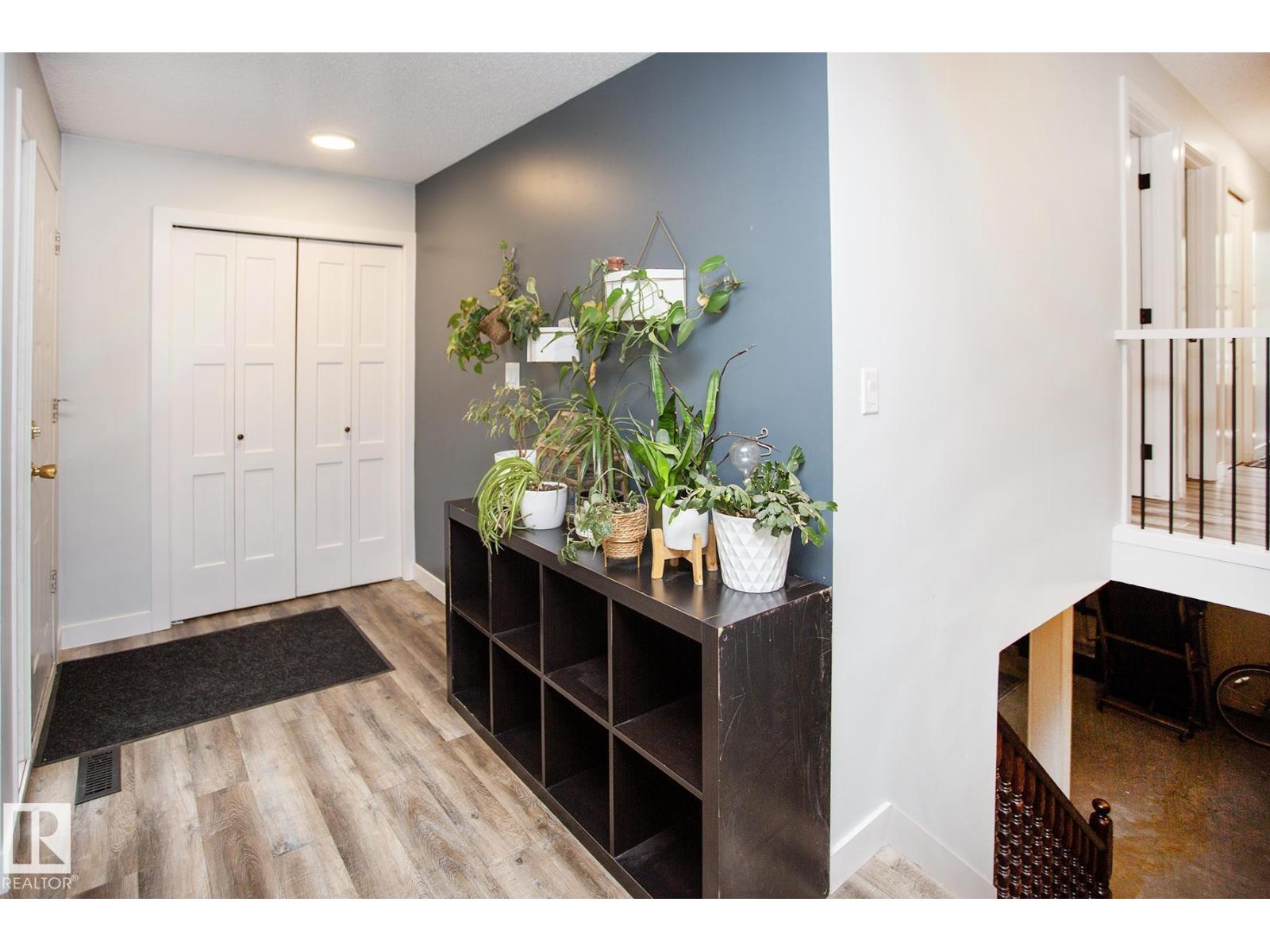 8 ASH CR - 7