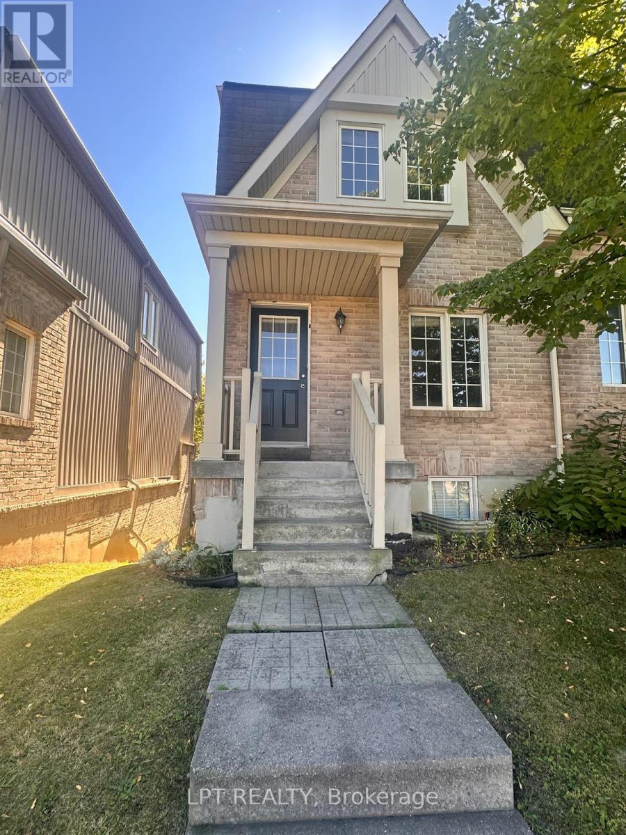 24 - 735 SHEPPARD AVENUE, Pickering (Woodlands)