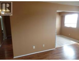 733 44 Avenue Nw, Calgary, AB T2K0J5 Photo 16