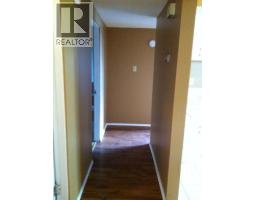 733 44 Avenue Nw, Calgary, AB T2K0J5 Photo 9