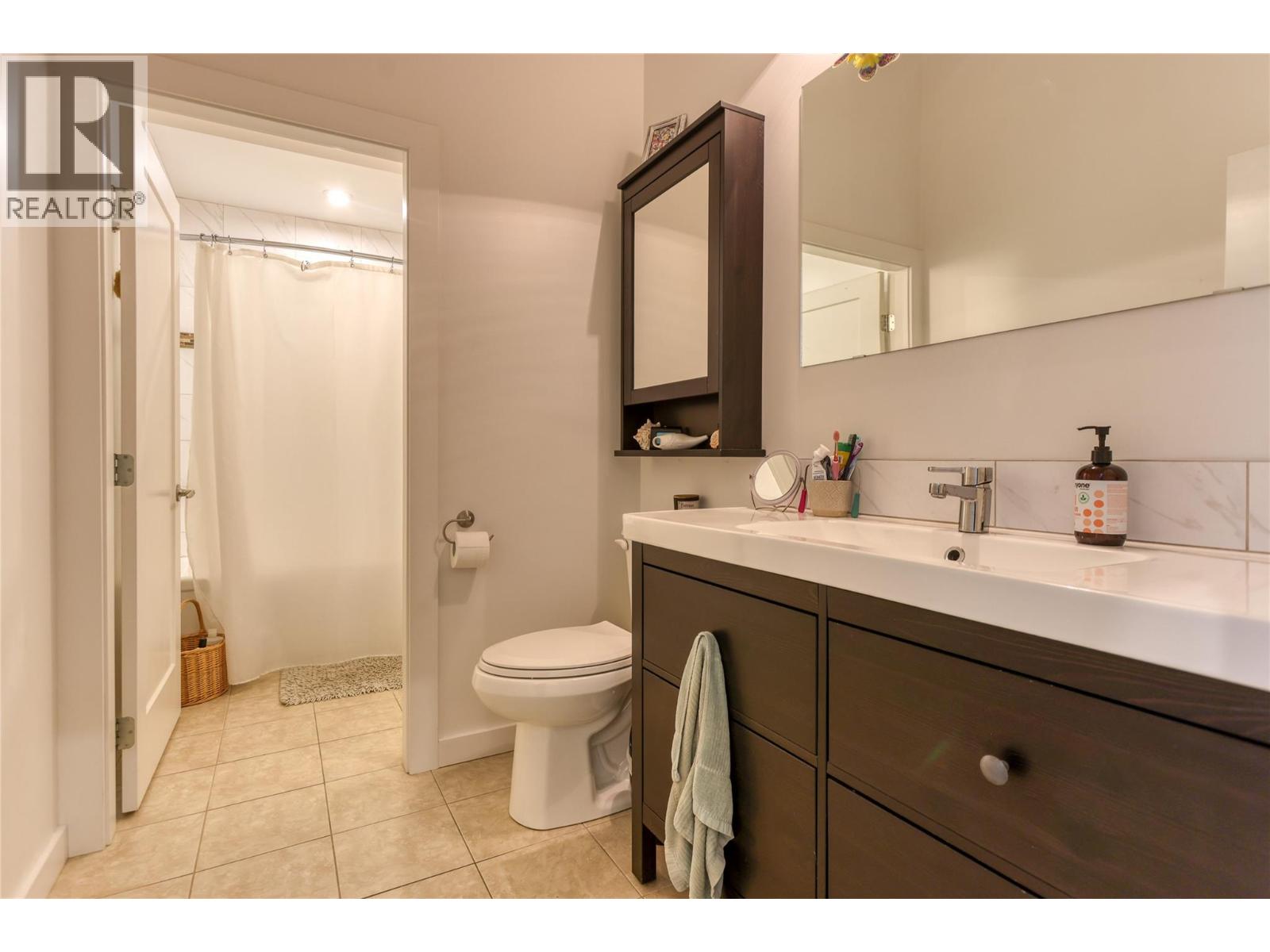  446 Baker Street, Nelson