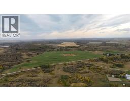 31067 Twp Rd 274, Rural Rocky View County, AB T4C2Z8 Photo 6