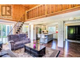 3232 15th Side Road, New Tecumseth, ON L0G1A0 Photo 20