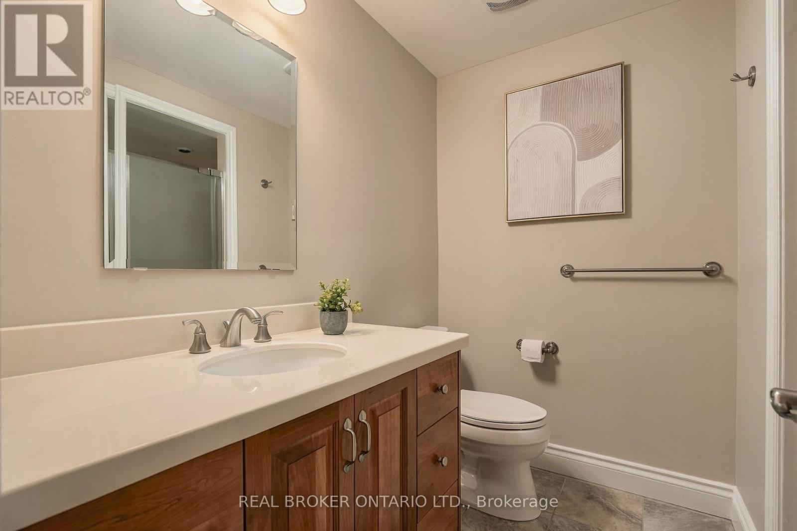 551 KASTELIC PLACE - Image 33