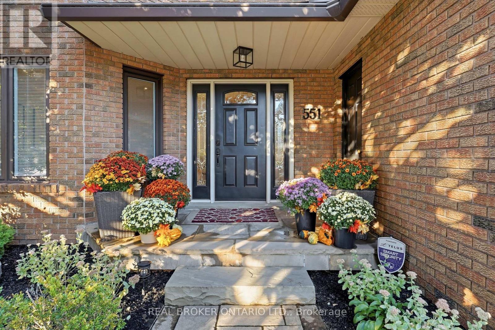 551 KASTELIC PLACE, Burlington (Roseland) — photo 5