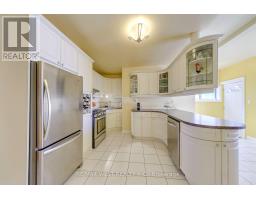 369 Bartlett Avenue N, Toronto, ON M6H3G7 Photo 15