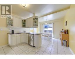 369 Bartlett Avenue N, Toronto, ON M6H3G7 Photo 18