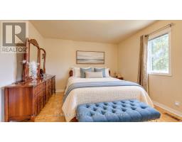 369 Bartlett Avenue N, Toronto, ON M6H3G7 Photo 24