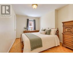 369 Bartlett Avenue N, Toronto, ON M6H3G7 Photo 26