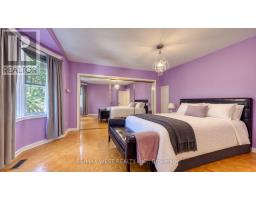 369 Bartlett Avenue N, Toronto, ON M6H3G7 Photo 29