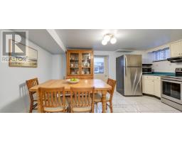 369 Bartlett Avenue N, Toronto, ON M6H3G7 Photo 38