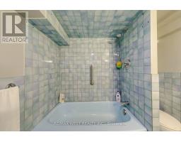 369 Bartlett Avenue N, Toronto, ON M6H3G7 Photo 42