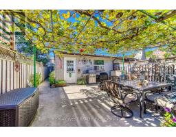 369 Bartlett Avenue N, Toronto, ON M6H3G7 Photo 44