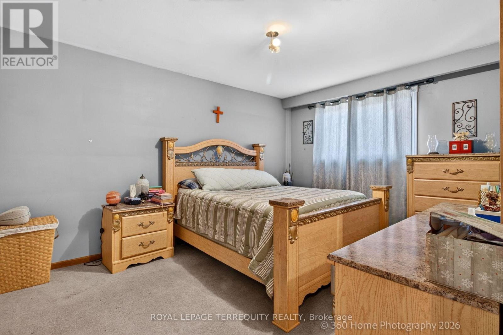 88 CENTRAL PARKWAY W - 14