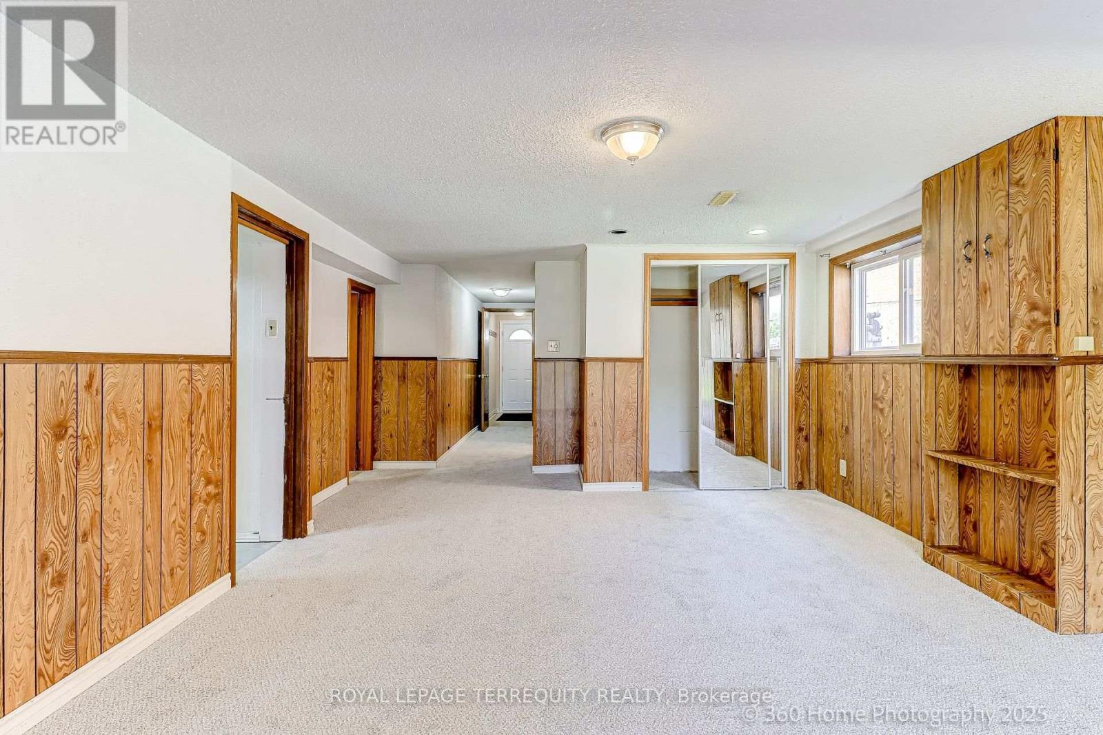 88 CENTRAL PARKWAY W - 34