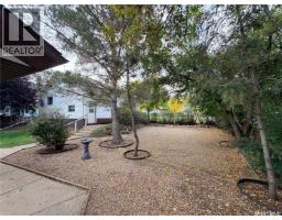 203 4th Avenue E, Assiniboia, SK S0H0B0 Photo 32
