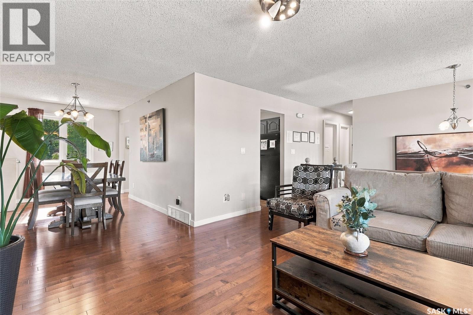 1006 Whitewood CRESCENT, Saskatoon — photo 6