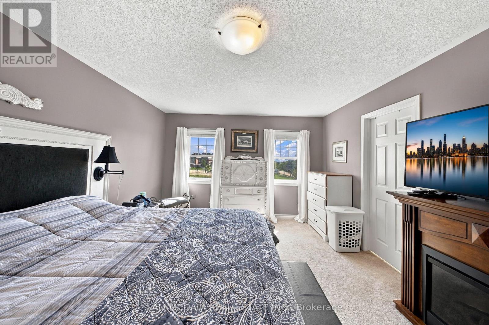 8 CELANO DRIVE - 18