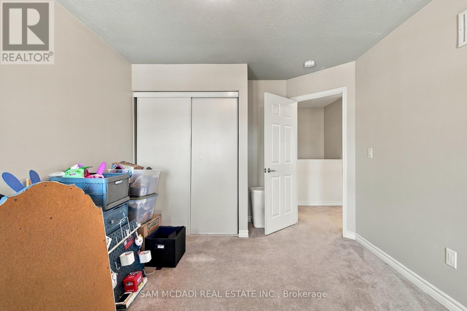 8 CELANO DRIVE - 23