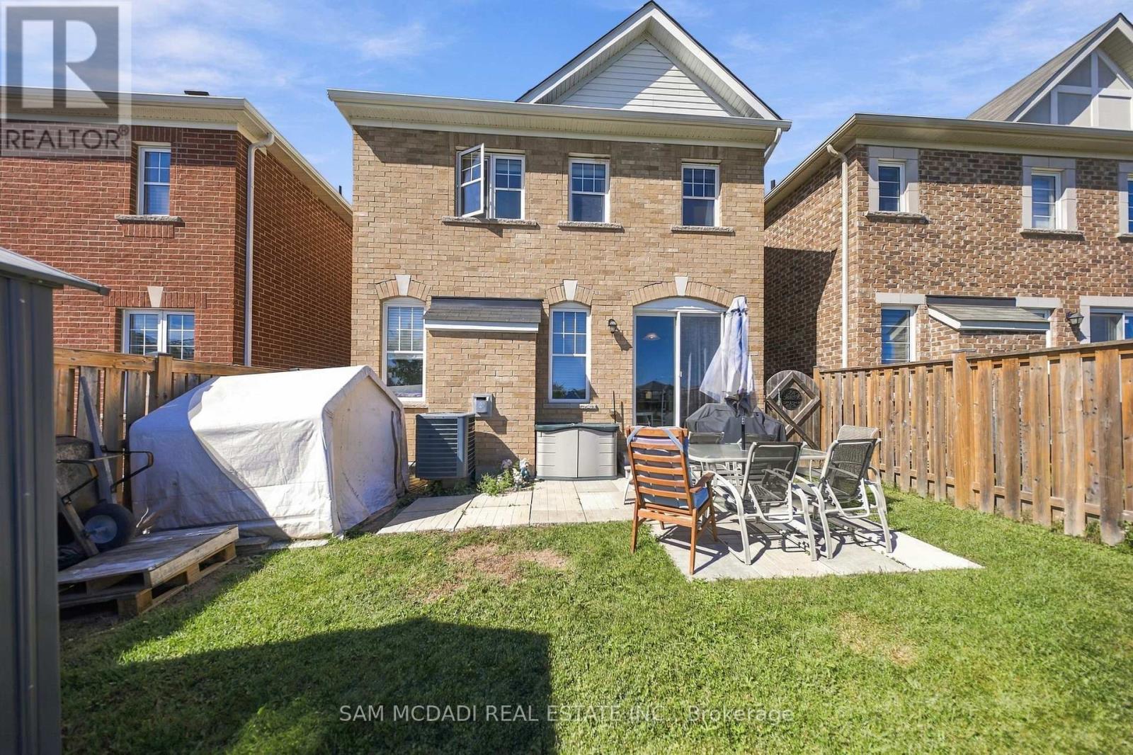 8 CELANO DRIVE - 28