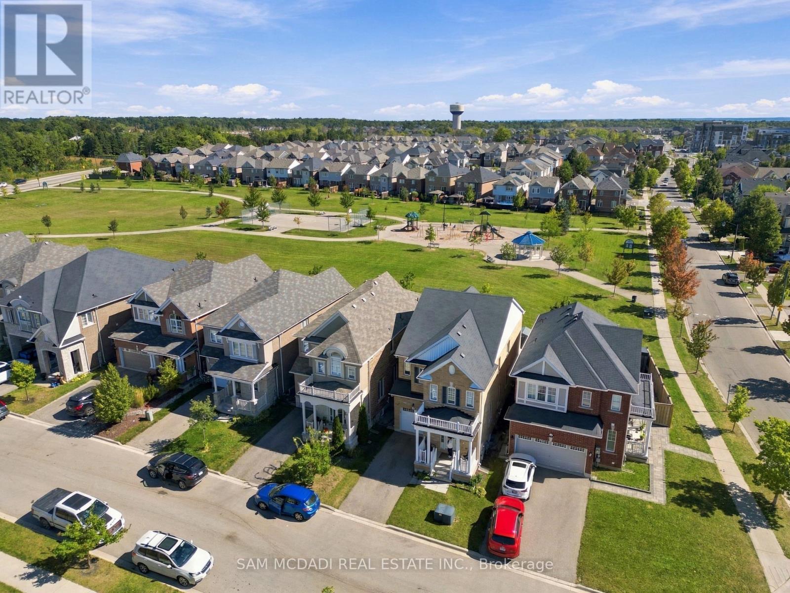 8 CELANO DRIVE - 33