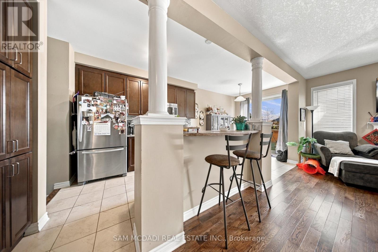 8 CELANO DRIVE, Hamilton (Waterdown) — photo 8