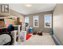 8 Celano Drive, Hamilton, ON L8B1V3 Photo 24