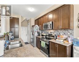 8 Celano Drive, Hamilton, ON L8B1V3 Photo 9