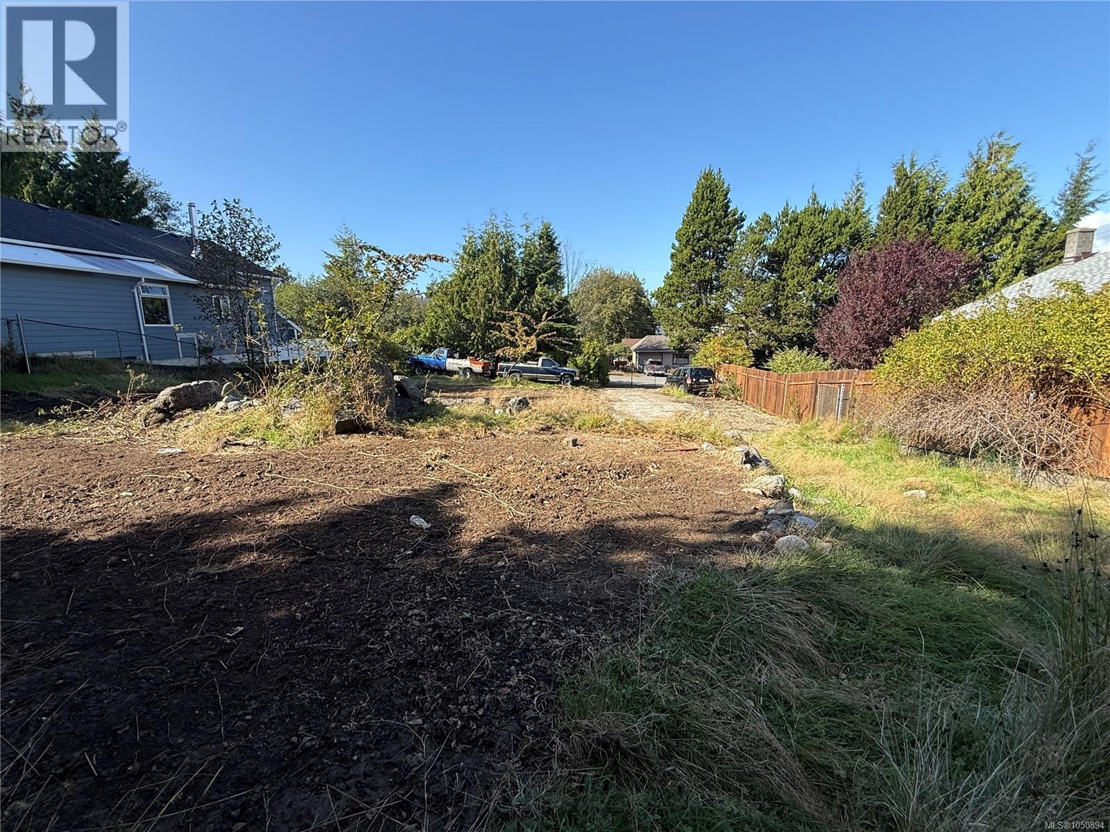 224 Alder St, Ucluelet — photo 2
