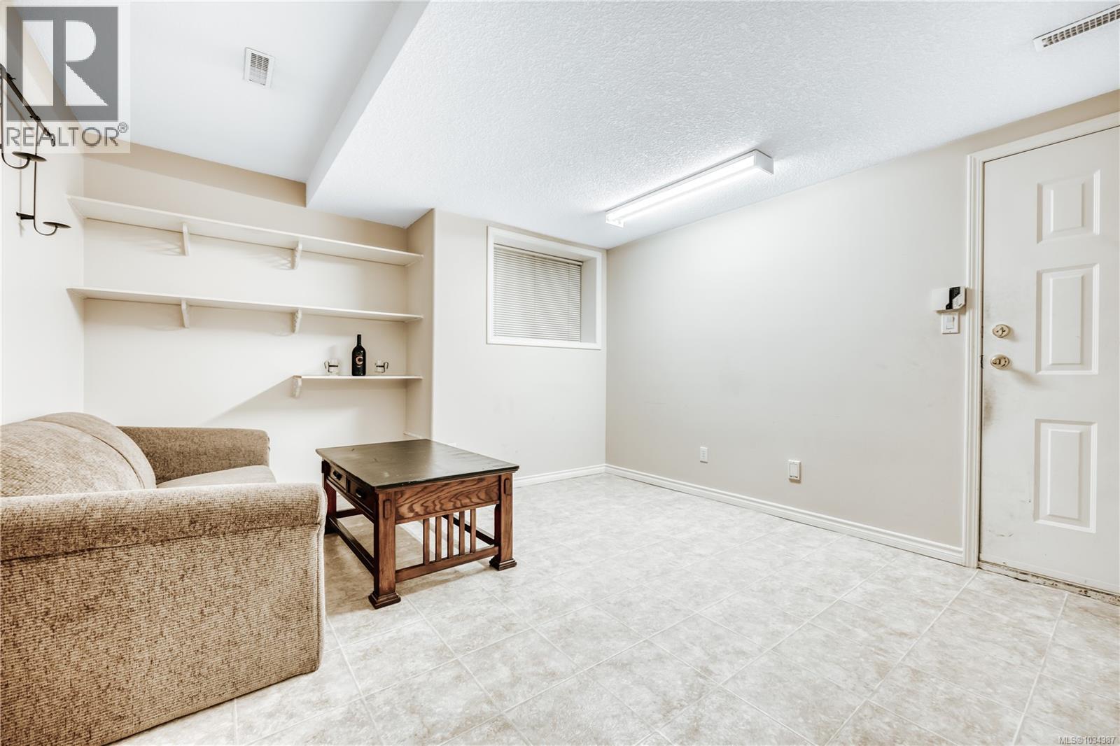 5352 Coastview Pl - Image 39