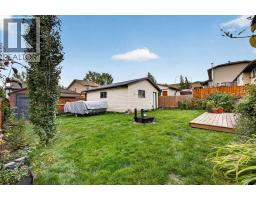 63 Beaconsfield Way Nw, Calgary, AB T3K1W9 Photo 46