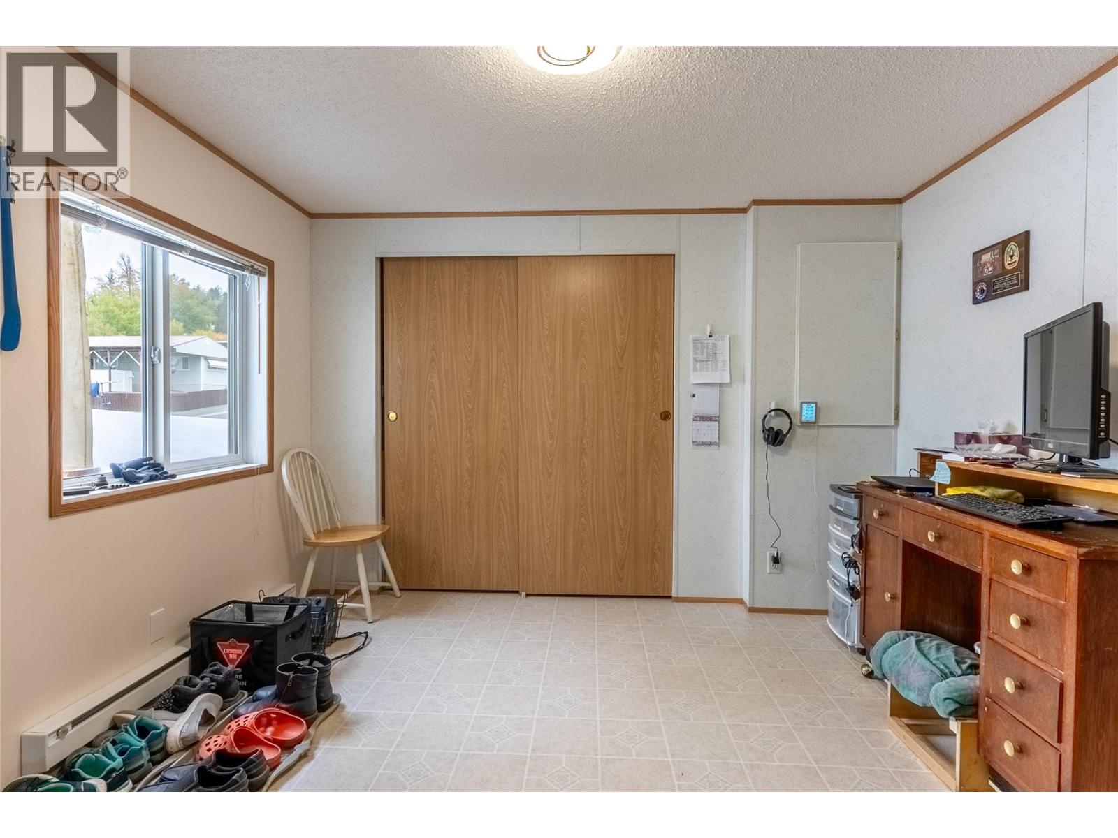 11 Topaz Crescent - 19