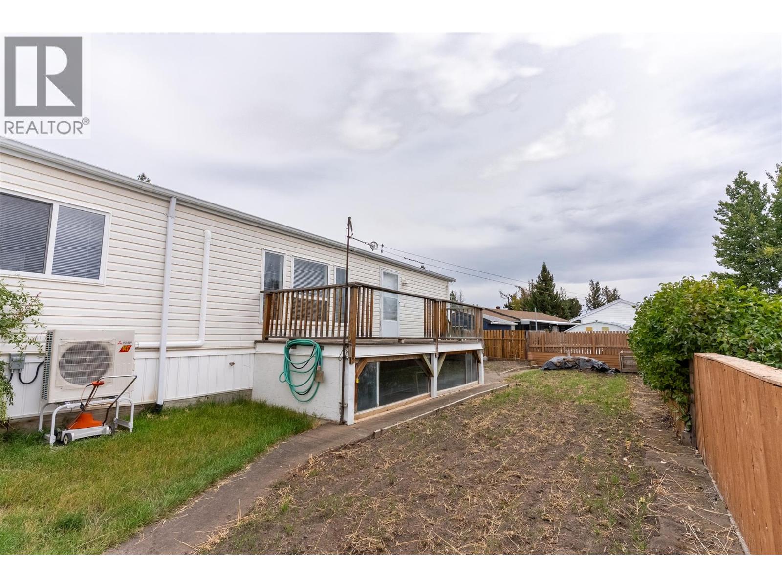 11 Topaz Crescent - 33