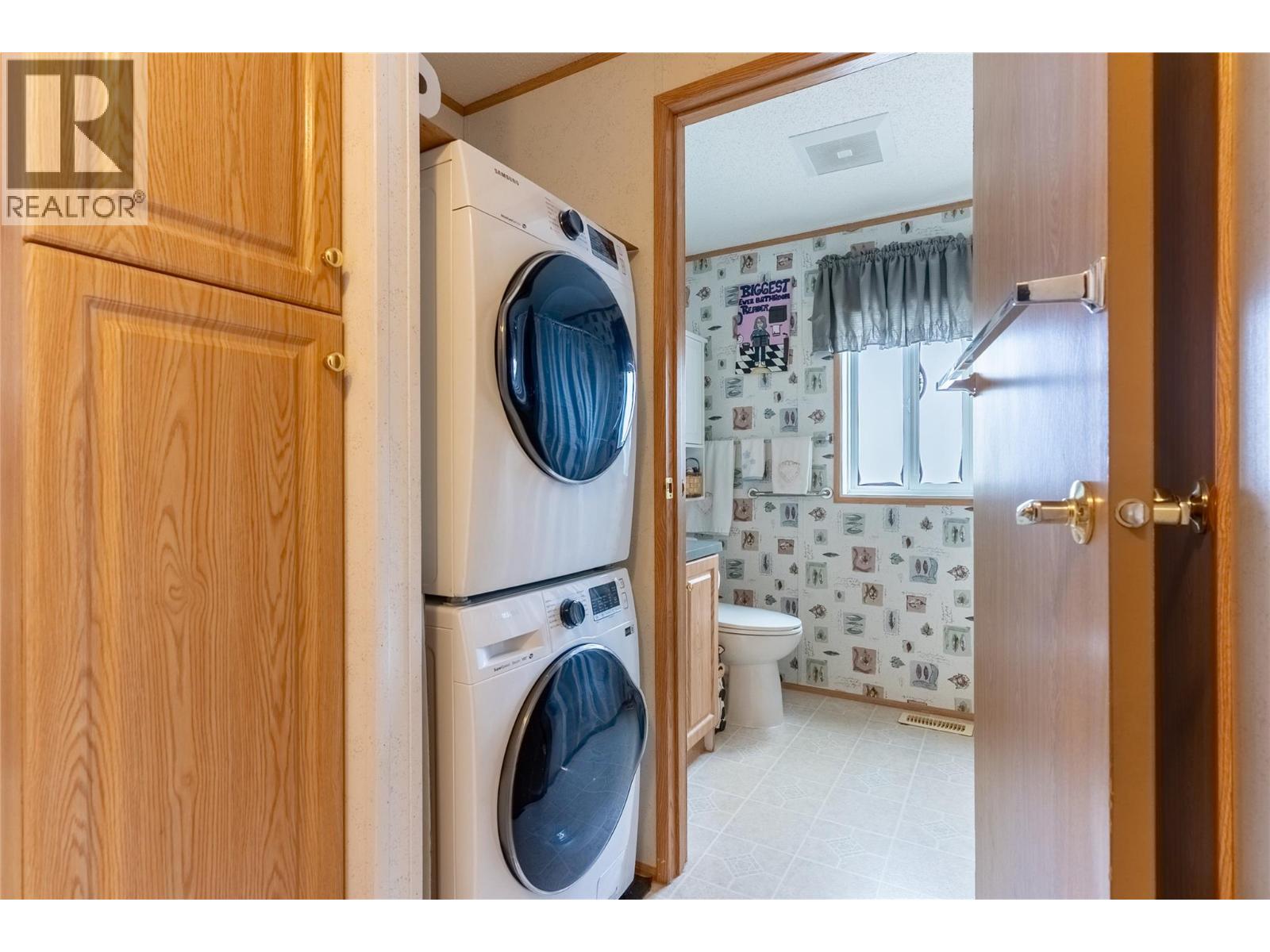 11 Topaz Crescent - Image 11