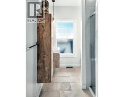 765 Kpokl Road, Invermere, BC V0A1K4 Photo 16