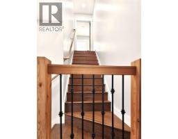 Full bathroom - 765 Kpokl Road, Invermere, BC V0A1K4 Photo 7