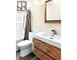 Bedroom - 765 Kpokl Road, Invermere, BC V0A1K4 Photo 6