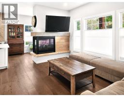 765 Kpokl Road, Invermere, BC V0A1K4 Photo 9