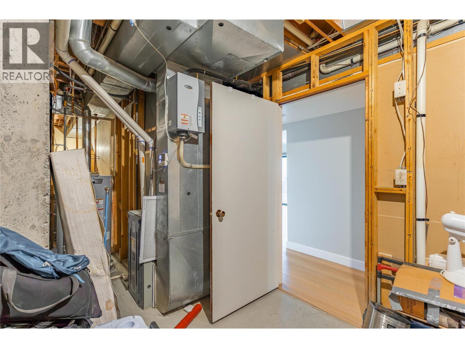 2245 Thacker Drive - 35