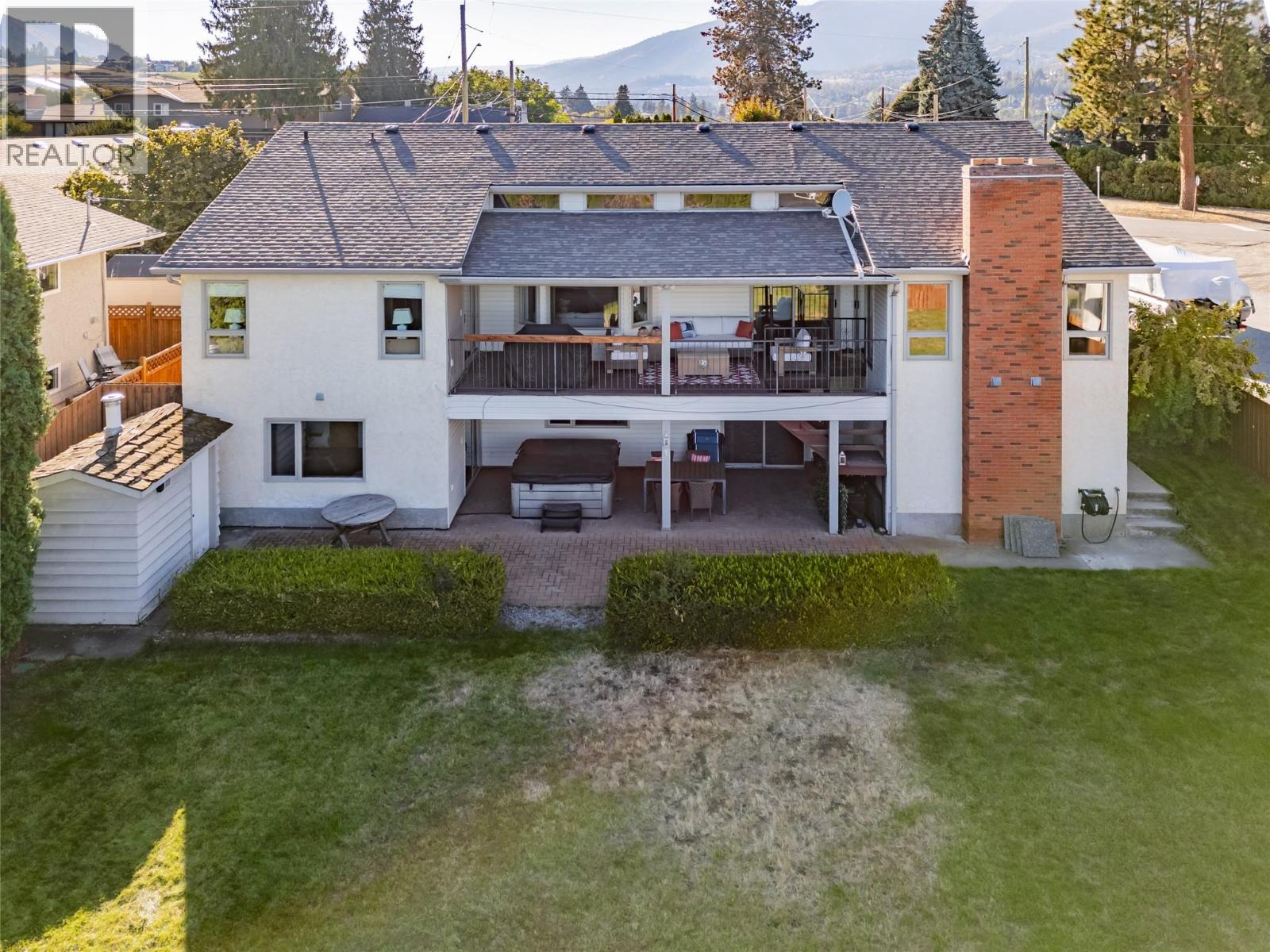 2245 Thacker Drive - Image 68