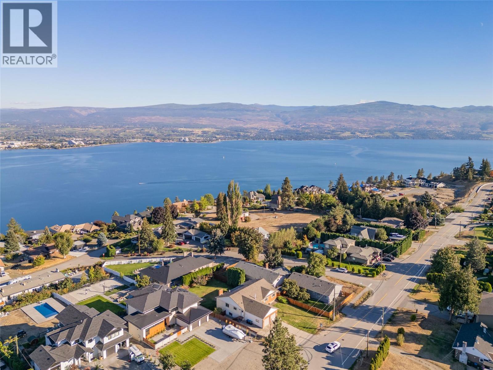 2245 Thacker Drive - Image 81