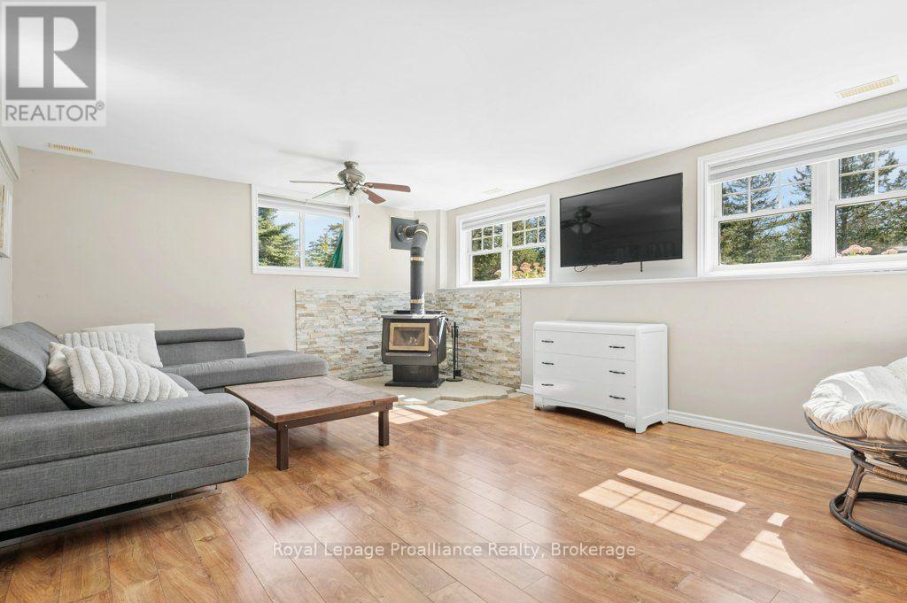 19 MILLIGAN DRIVE - 22