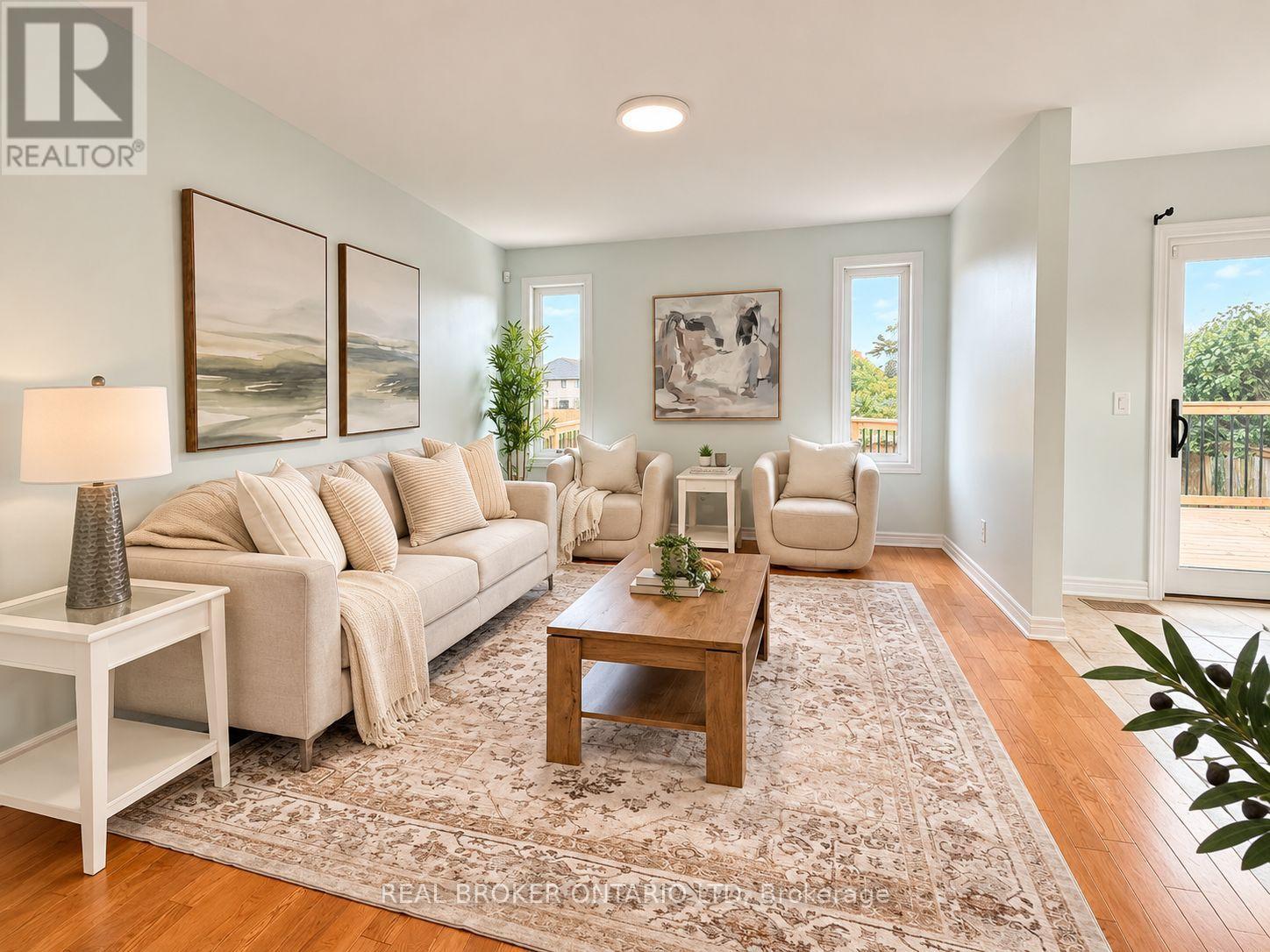 3 WOODVIEW COURT - 5
