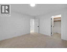 2824 31 Street SW - photo 28