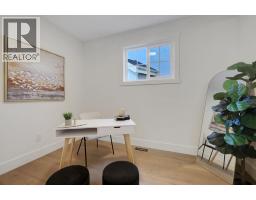2824 31 Street SW - photo 14