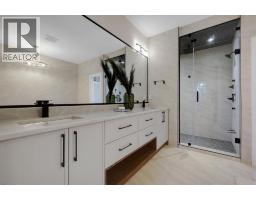 2824 31 Street SW - photo 24